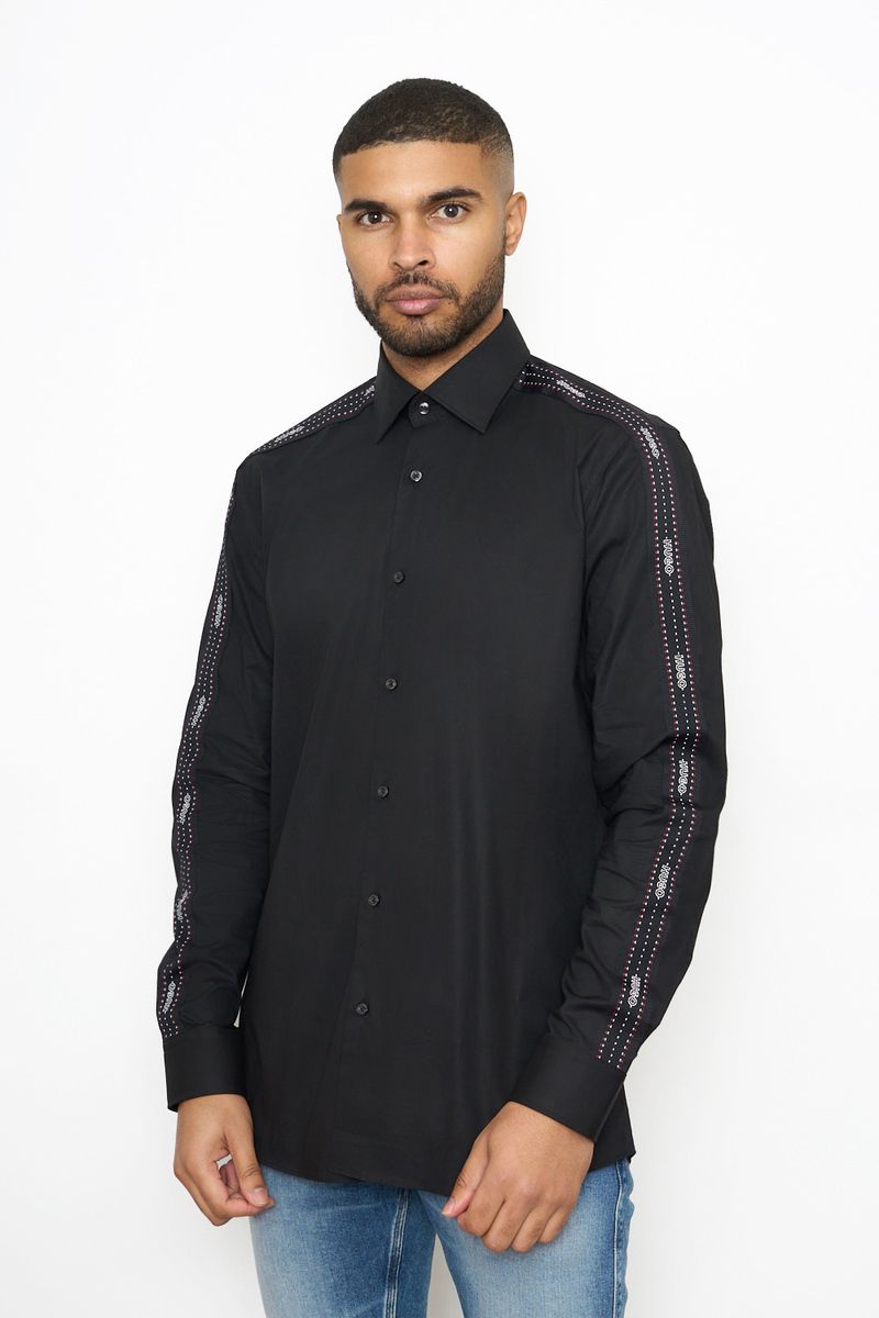 Verdon-10243635-01-50508567-Black-3