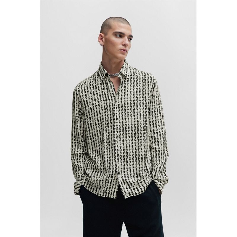 Emero-10254826-01-50508608-Open-White-2