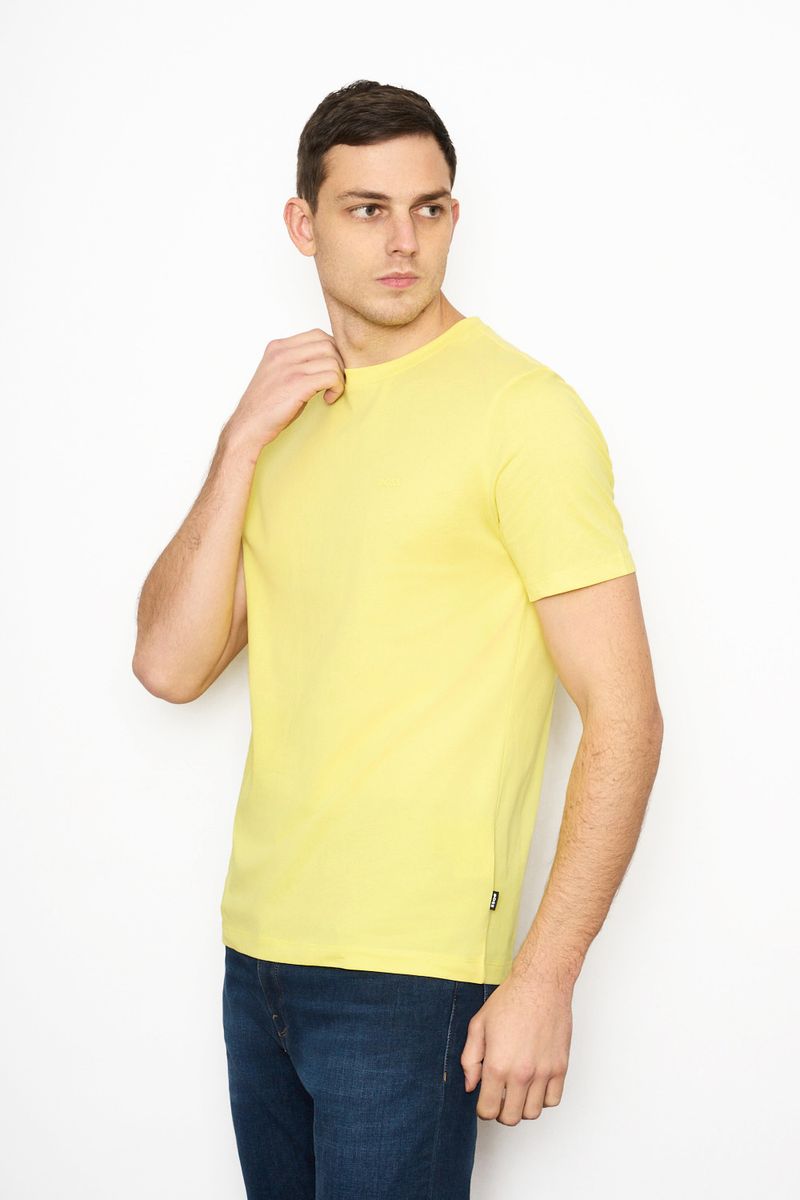 Thompson-01-10241525-01-50468347-Bright-Yellow-1