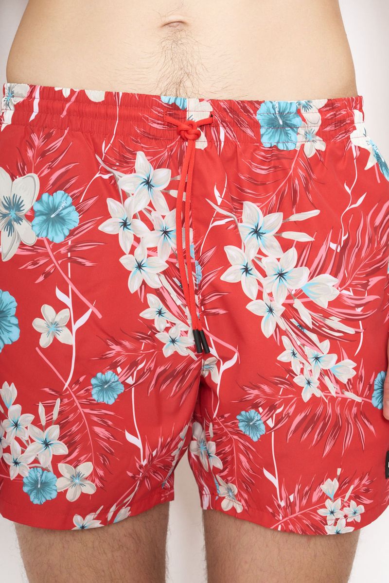 Piranha-10257165-01-50508844-Bright-Red-3